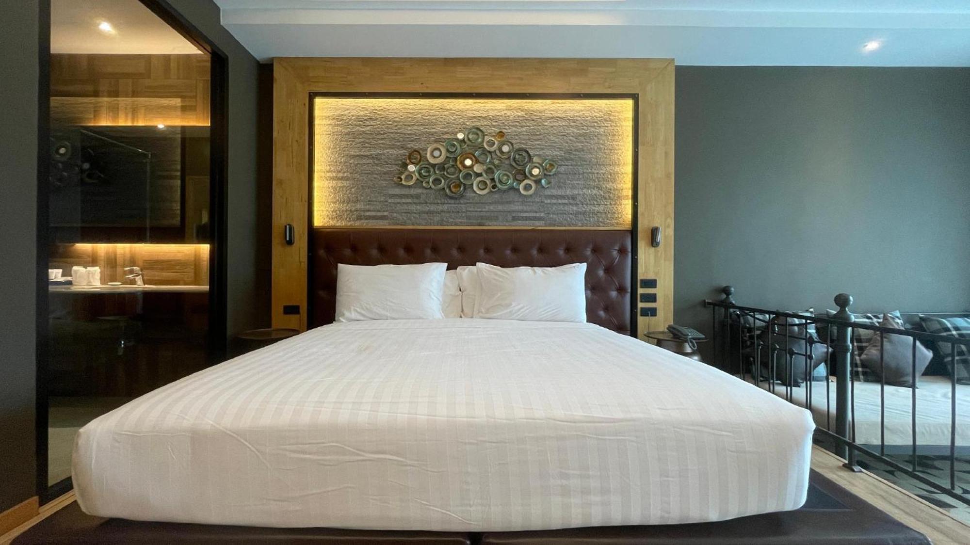 La Isla Pranburi Beach Resort Szamroijot Kültér fotó